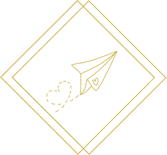 Imagem de um coração feito de linhas de papel de carta, com uma pena ao lado, simbolizando escrita e amor.