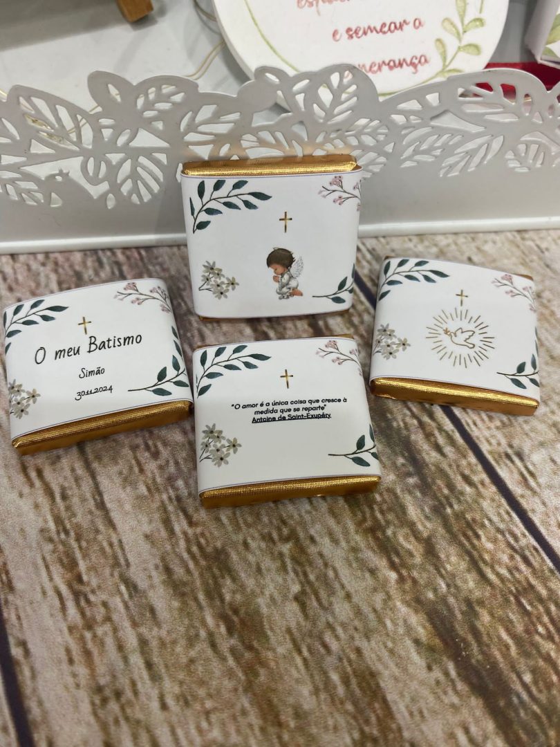 Mini Napolitanas de Chocolate Personalizadas | Lembrança para Batismo, Comunhão ou Casamento - Image 3