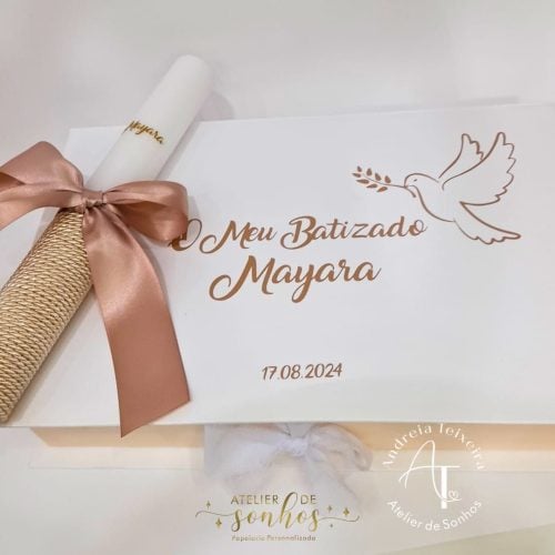 Caixa de batismo Mayara , conjunto vela toalha e concha | Batizado