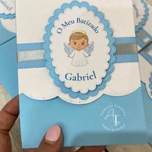 Convite Anjo com relevo de estrelas