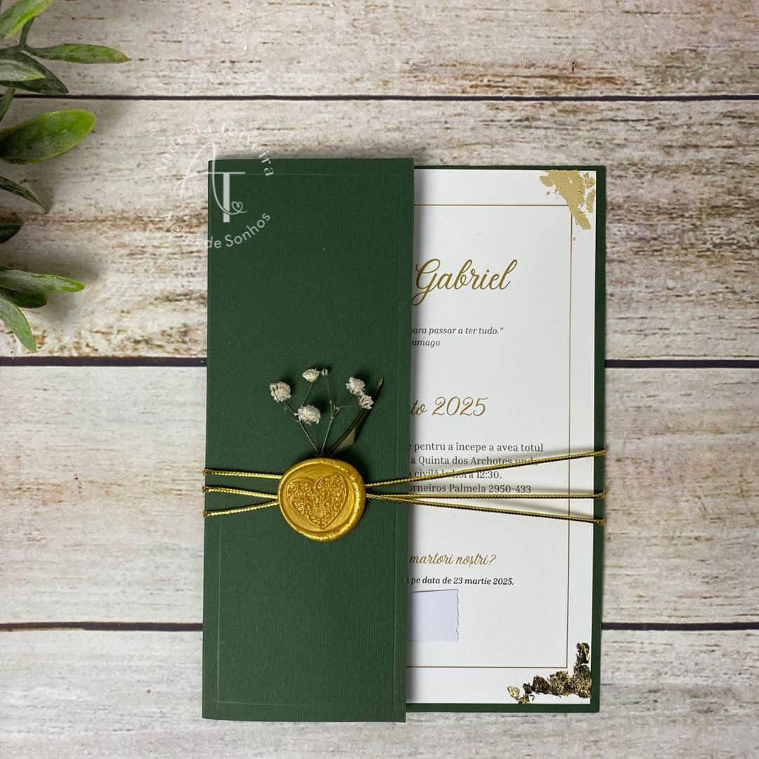 Atelier dos Sonhos (18) convite de casamento elegante com lacre dourado verde